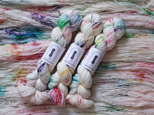 Load image into Gallery viewer, HMFiberCraft Marshmallow Sock
