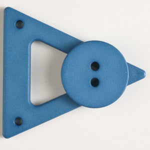 Triangle Closure with Button