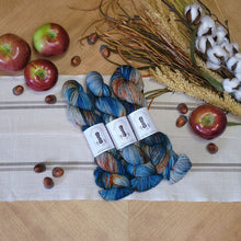 Load image into Gallery viewer, HMFiberCraft Marshmallow Sock
