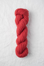 Load image into Gallery viewer, quince&amp;co. Finch
