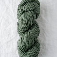 Load image into Gallery viewer, quince&amp;co. Osprey
