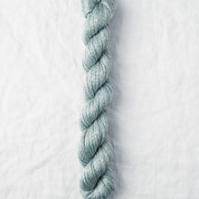 Load image into Gallery viewer, quince&amp;co. Kestrel
